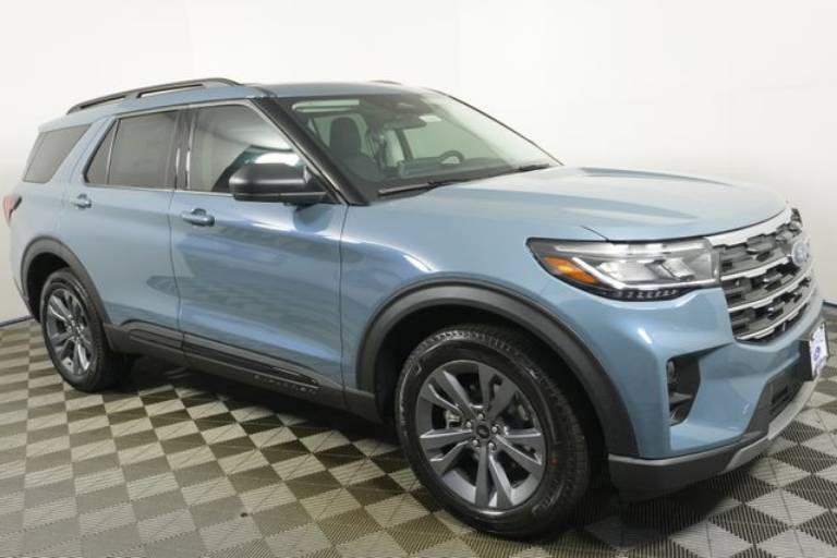 2026 Ford Explorer Active w/100A Pkg