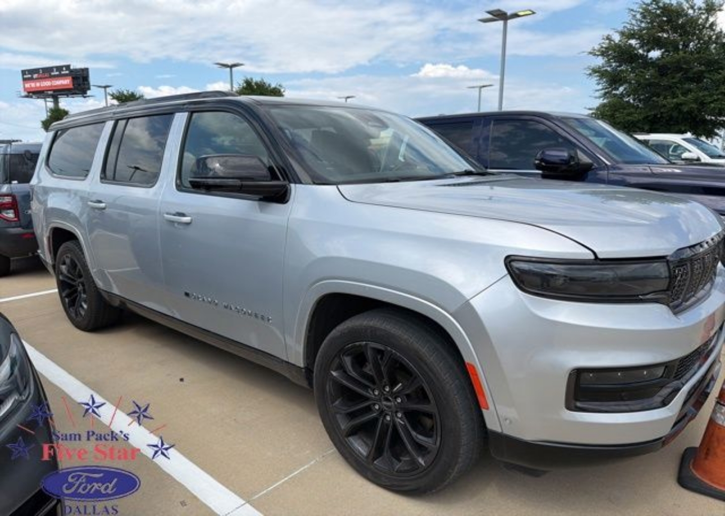 2024 Jeep Grand Wagoneer L Series II Obsidian 4WD's photo
