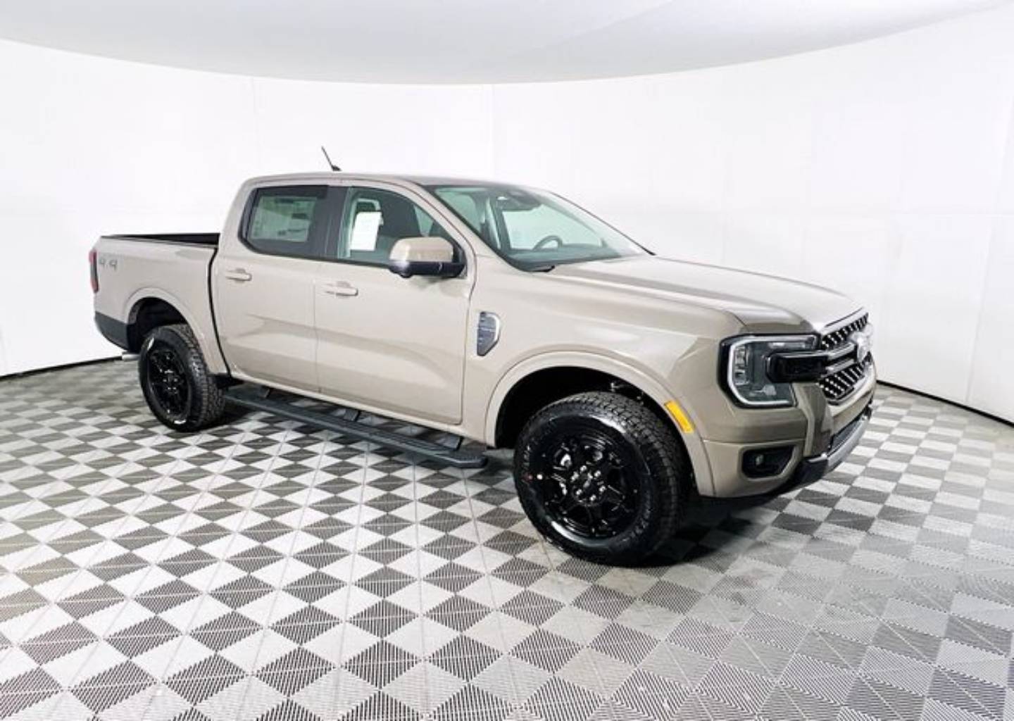 2026 Ford Ranger Lariat 4x4 SuperCrew 5' Box's photo