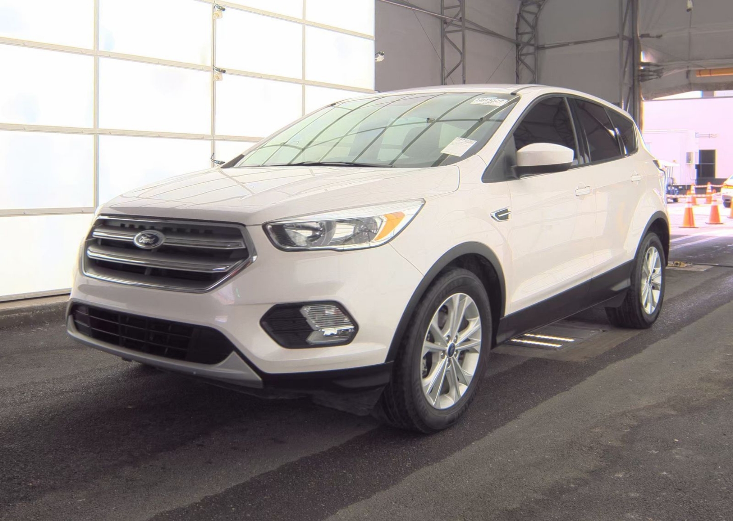 2017 Ford Escape SE's photo