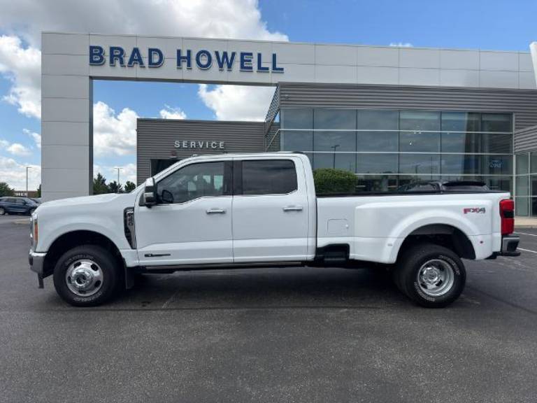 2023 Ford F-350 LARIAT