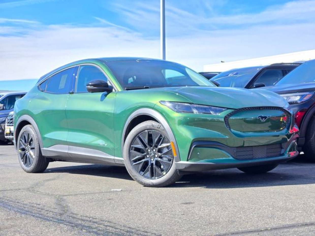 2026 Ford Mustang-Mach-e Select's photo