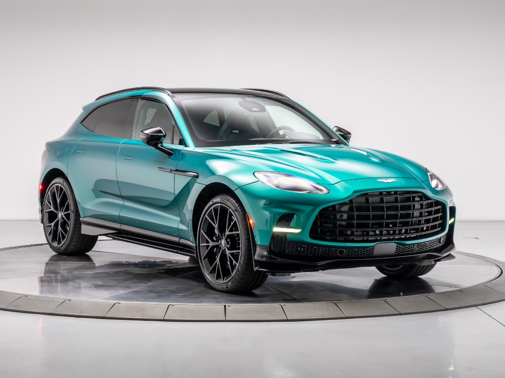 2026 Aston Martin DBX 707