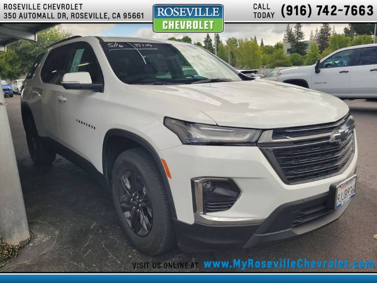 2023 Chevrolet Traverse LT