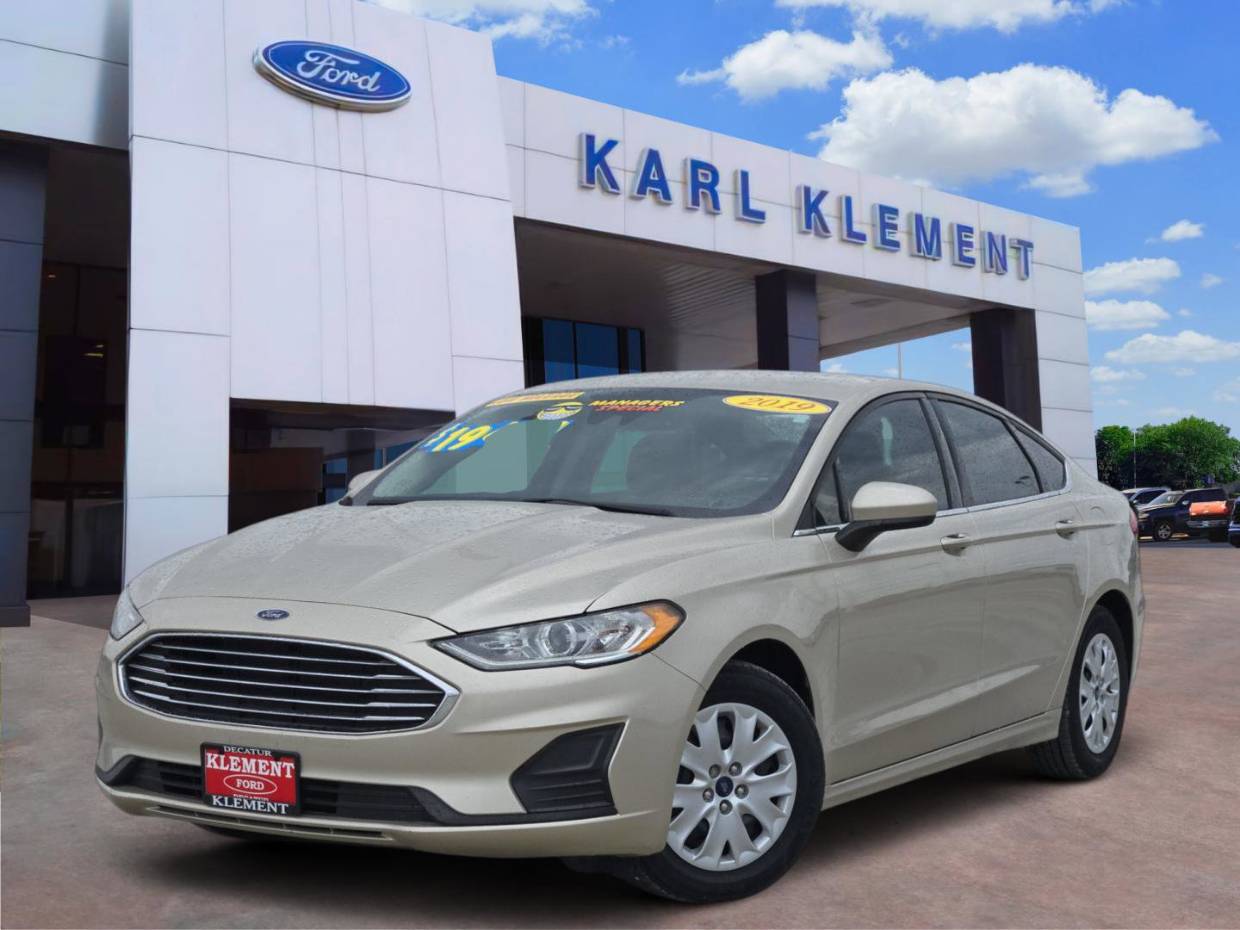 2019 Ford Fusion S FWD's photo