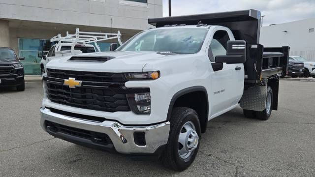 2026 Chevrolet Silverado 3500HD CC Work Truck