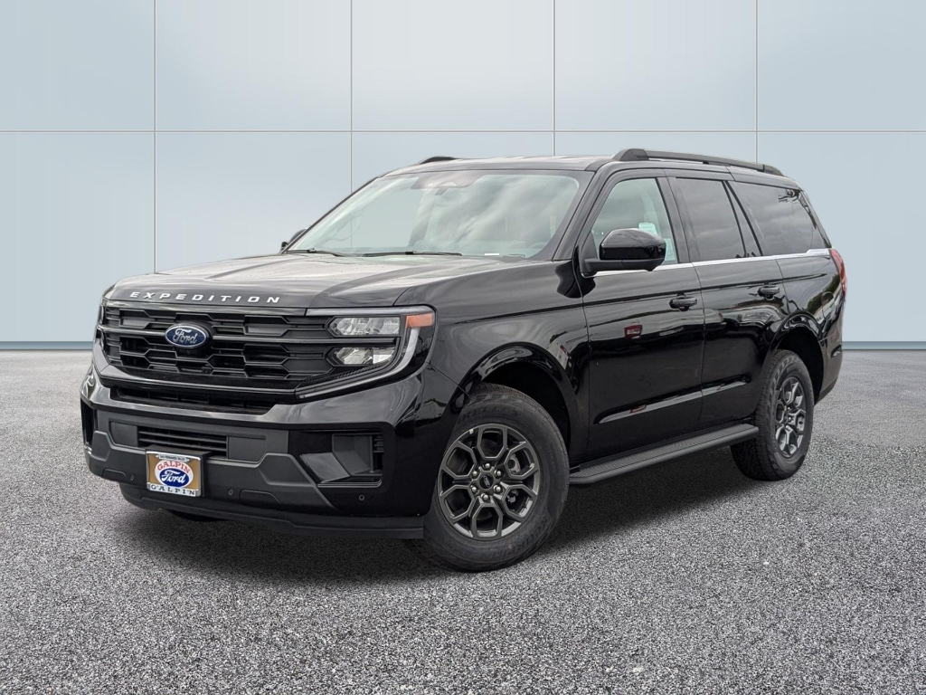 2026 Ford Expedition XLT
