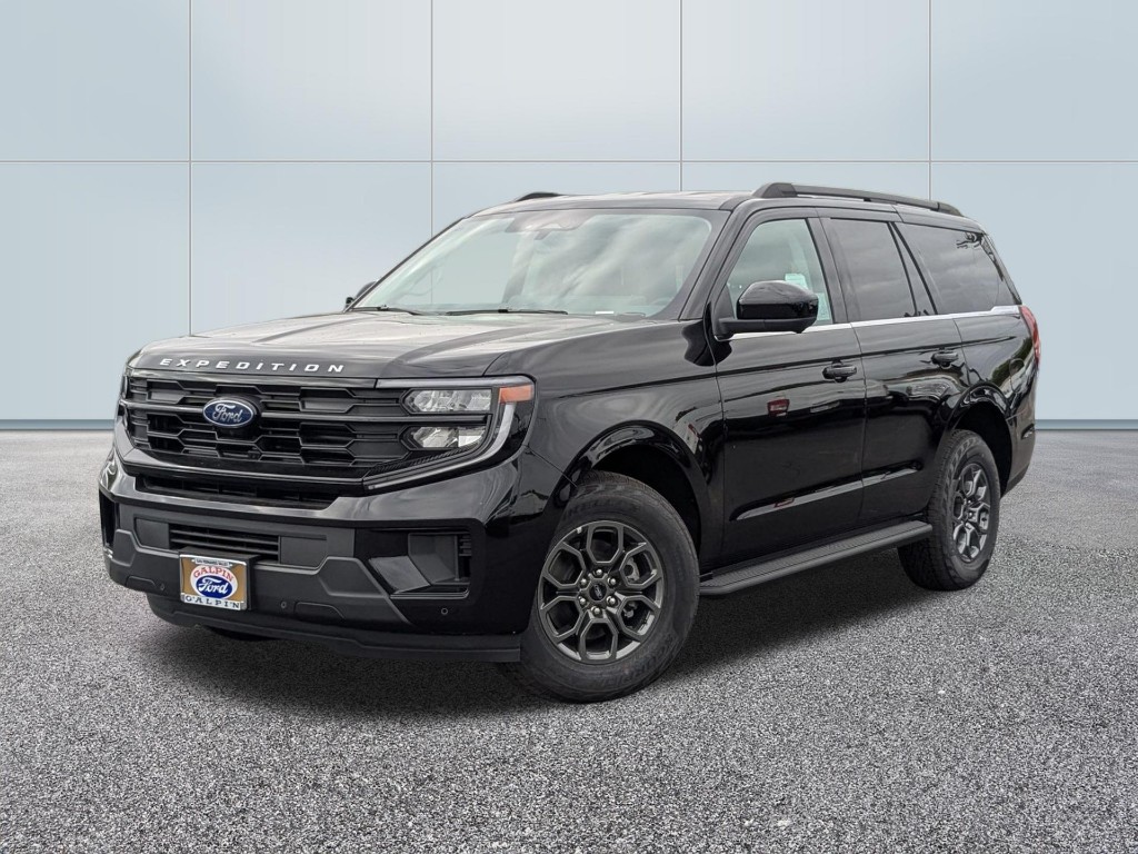 2026 Ford Expedition XLT