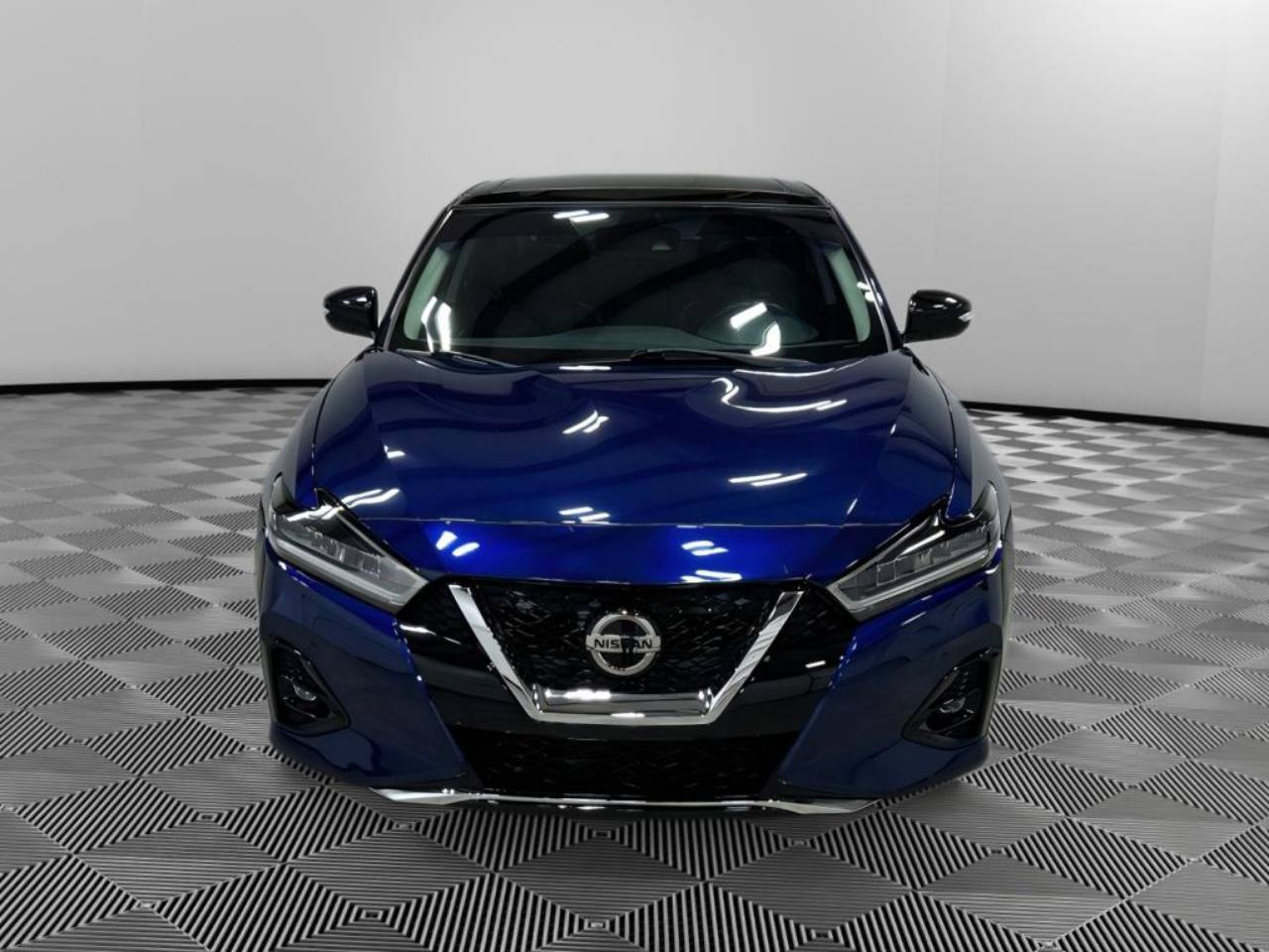 Used 2020 Nissan Maxima SL with VIN 1N4AA6DV8LC372463 for sale in Wapakoneta, OH