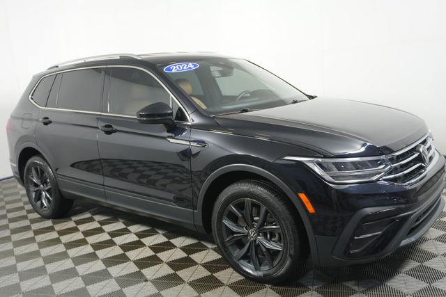 2024 Volkswagen Tiguan 2.0T SE's photo