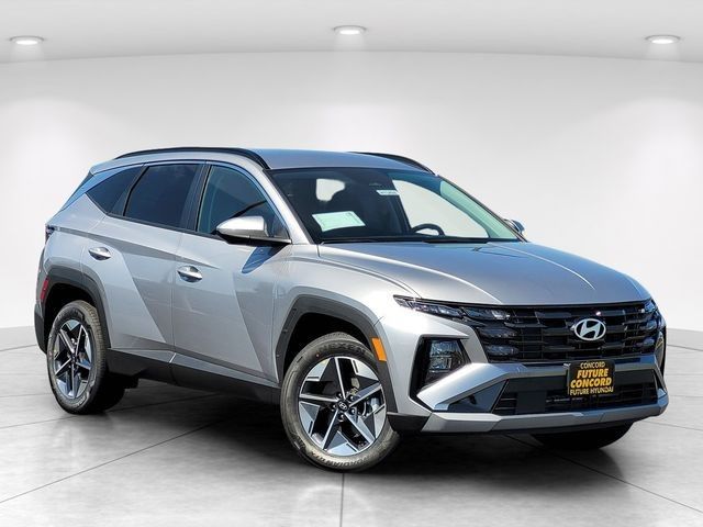 New 2026 Hyundai Tucson Hybrid SEL