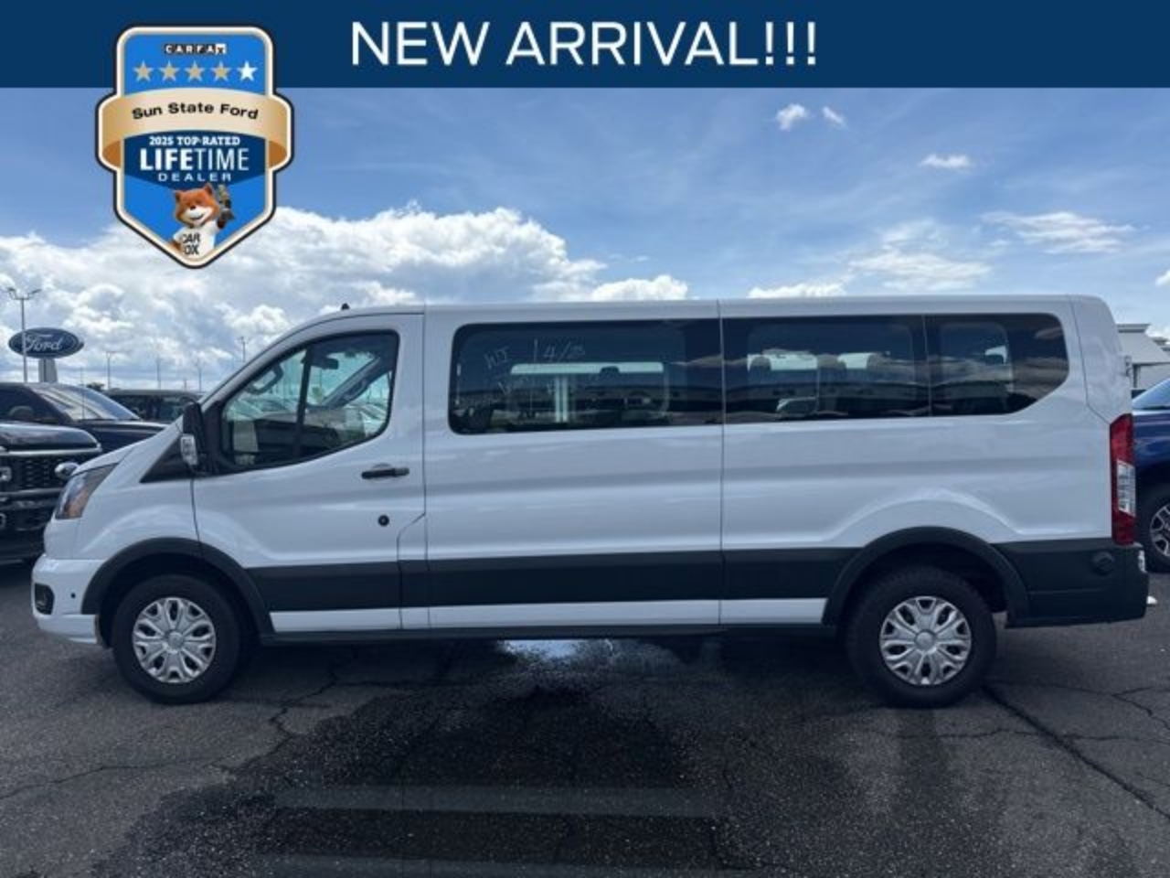 2024 Ford Transit 350 XLT Low Roof Sliding Pass. 148's photo