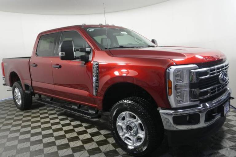 2026 Ford Super Duty F-350 SRW XLT