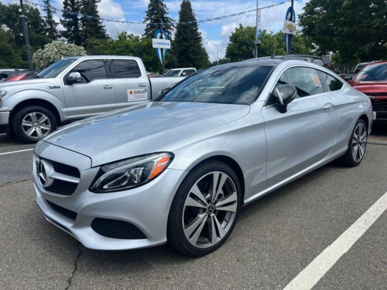 2018 Mercedes-Benz C-Class C300's photo