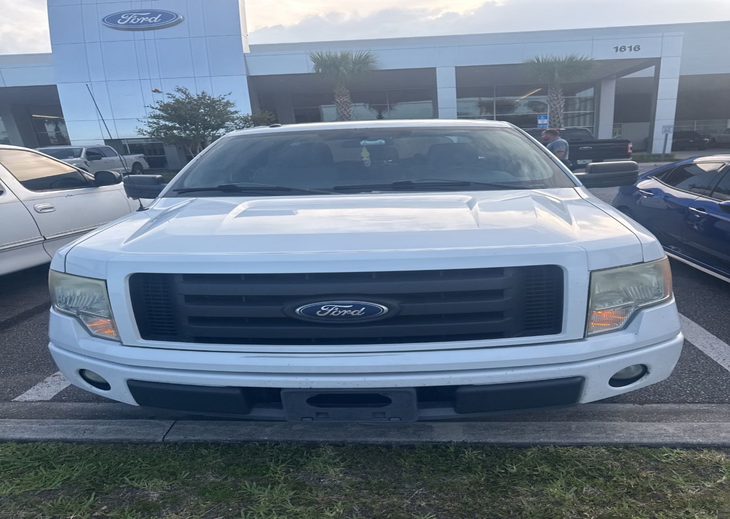 2011 Ford F-150 STX SuperCab 145-in's photo
