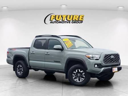 2023 Toyota Tacoma TRD OFF-Road