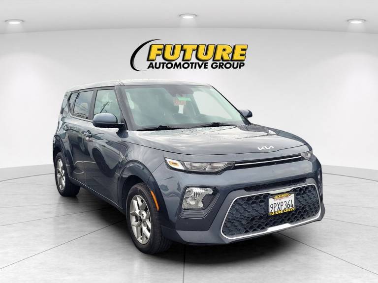 2022 Kia Soul LX