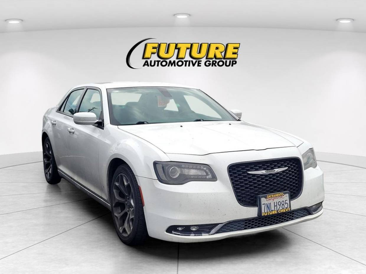 2015 Chrysler 300 S V6's photo
