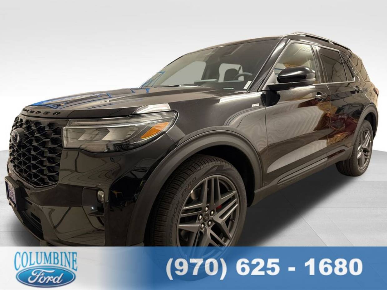 2026 Ford Explorer ST-LINE 4WD's photo