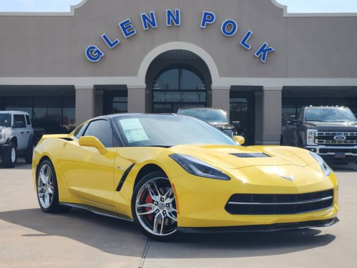 2016 Chevrolet Corvette Stingray Coupe 1LT w/Z51's photo