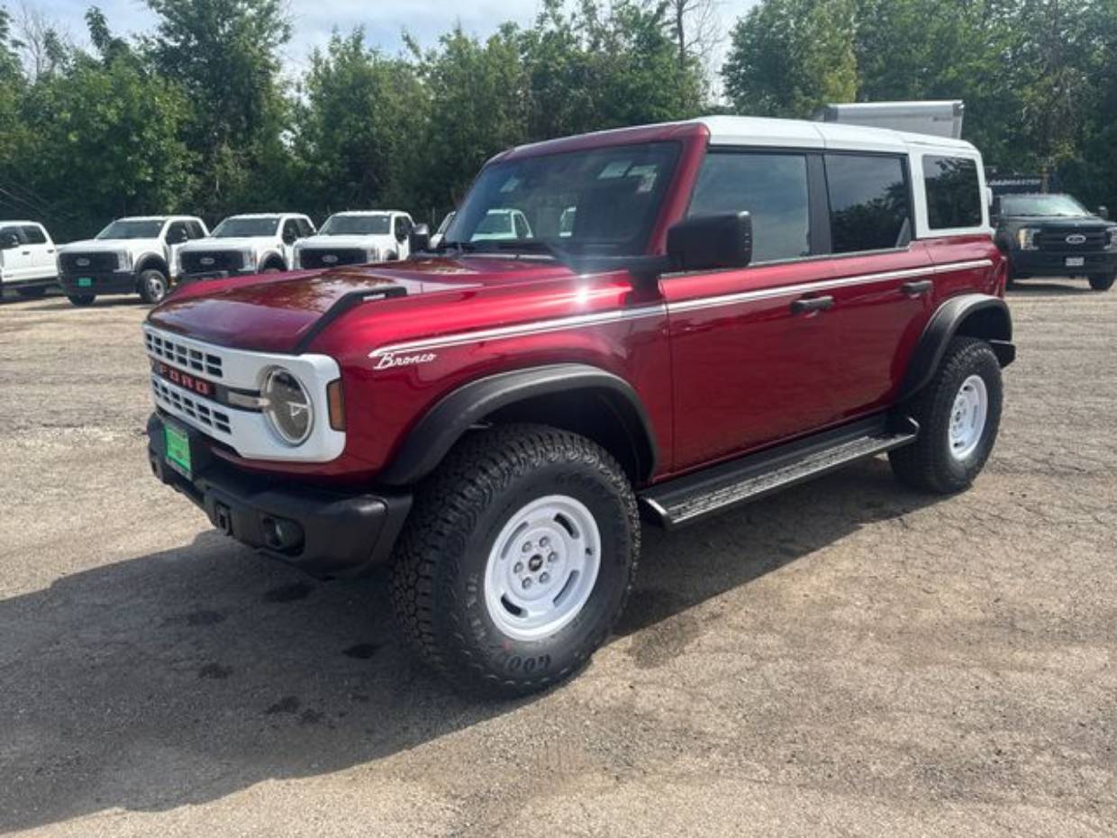2026 Ford Bronco Heritage Edition 4x4's photo