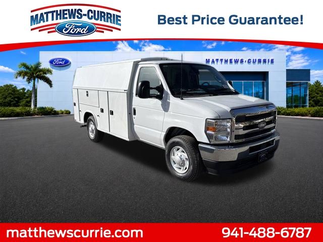 2026 Ford E-Series SRW E-350 Super Duty 138 in WB's photo