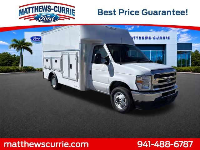 2026 Ford E-Series DRW E-350 Super Duty 158 in WB's photo