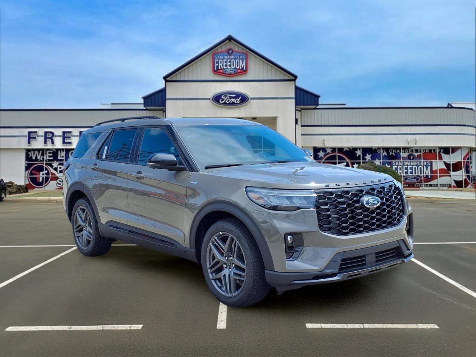 2026 Ford Explorer ST-Line
