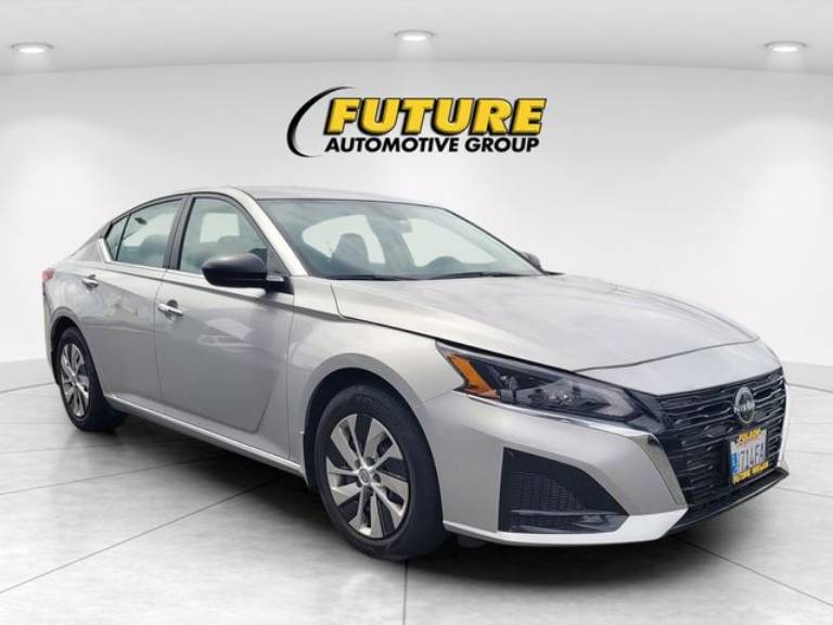 2024 Nissan Altima 2.5 S