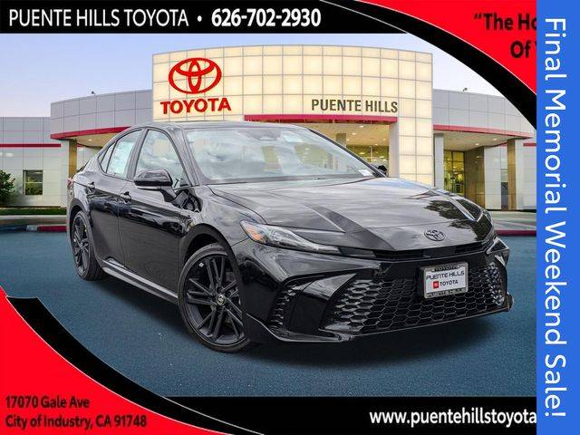 2026 Toyota Camry SE Nightshade