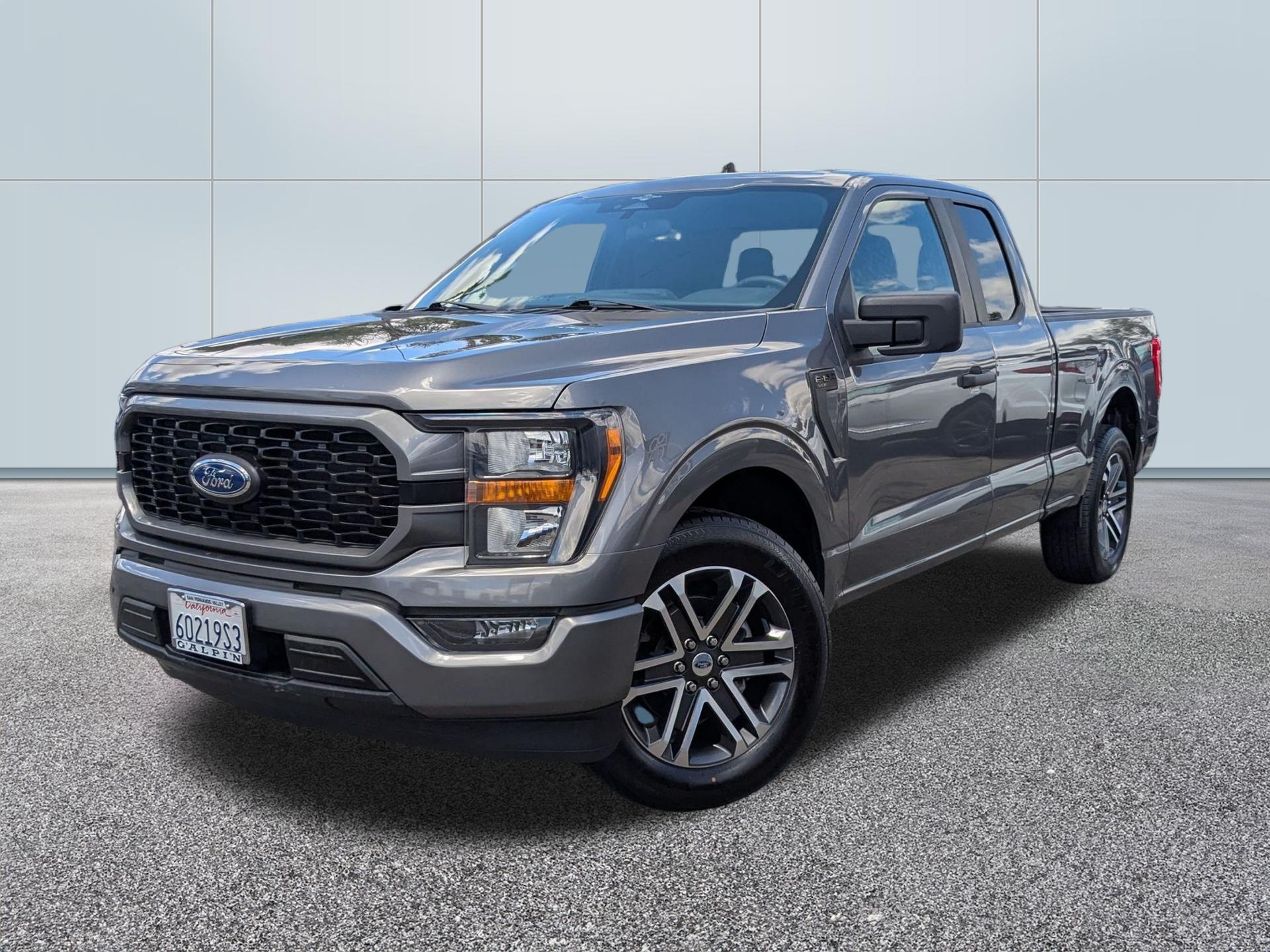 2023 Ford F-150 XL SuperCab 6-1/2 Box's photo