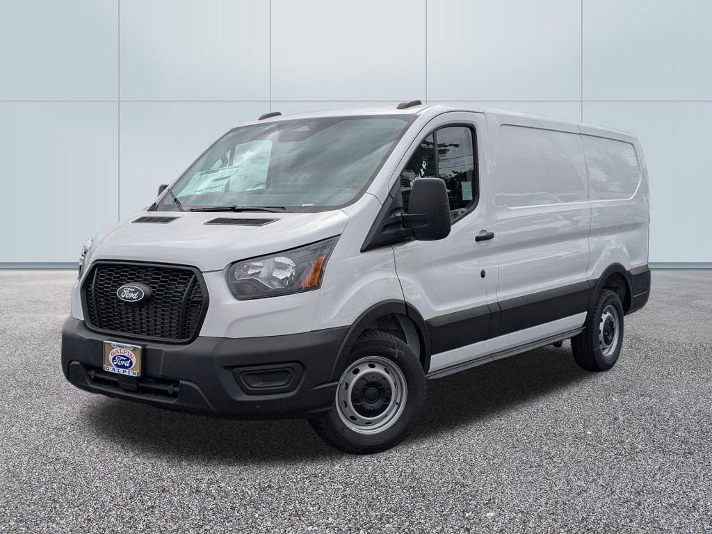 2026 Ford Transit Low Roof T150 RWD