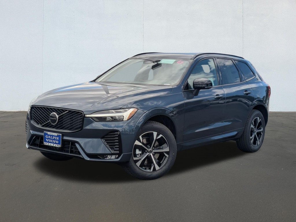 2026 Volvo XC60 B5 Core