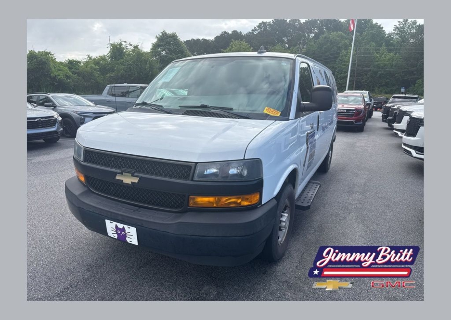 2018 Chevrolet Express 2500 Work Van HD's photo