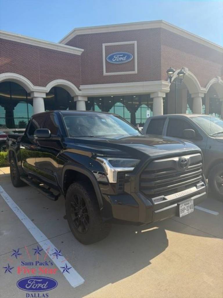 2022 Toyota Tundra SR5