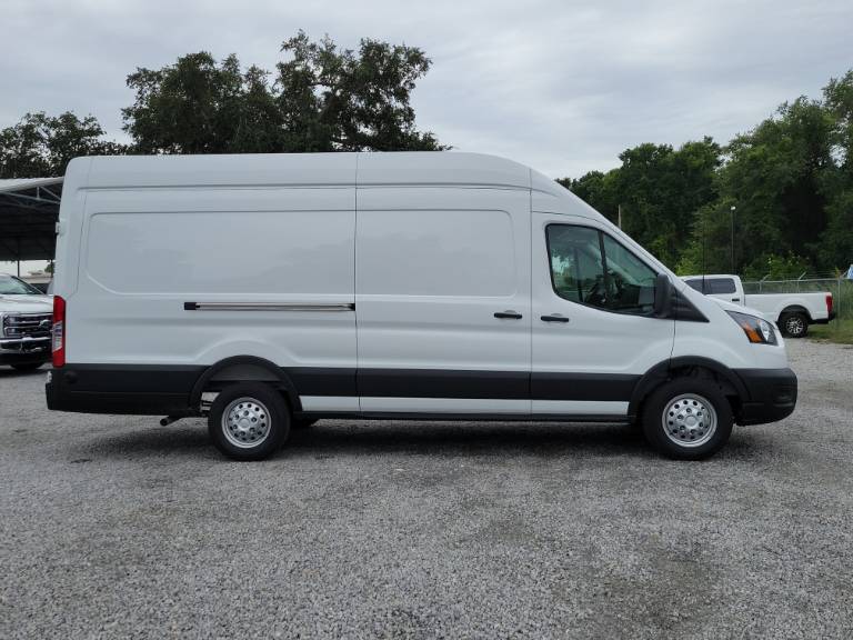 2026 Ford Transit Cargo Van