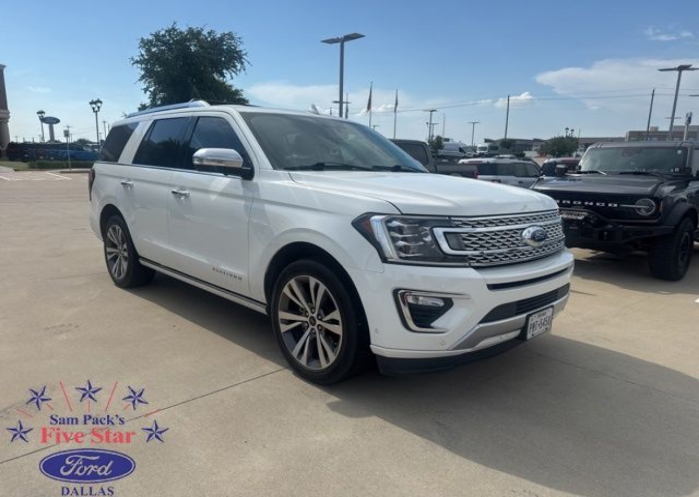 2021 Ford Expedition Platinum's photo