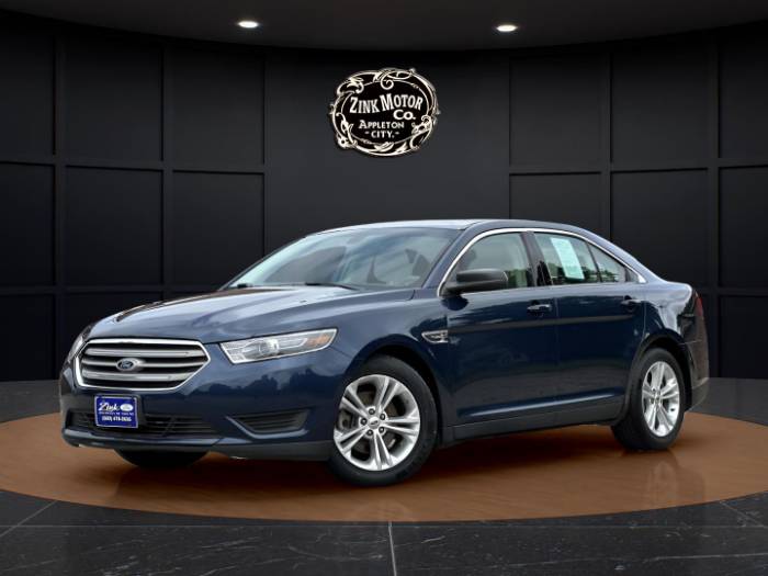 2016 Ford Taurus SE