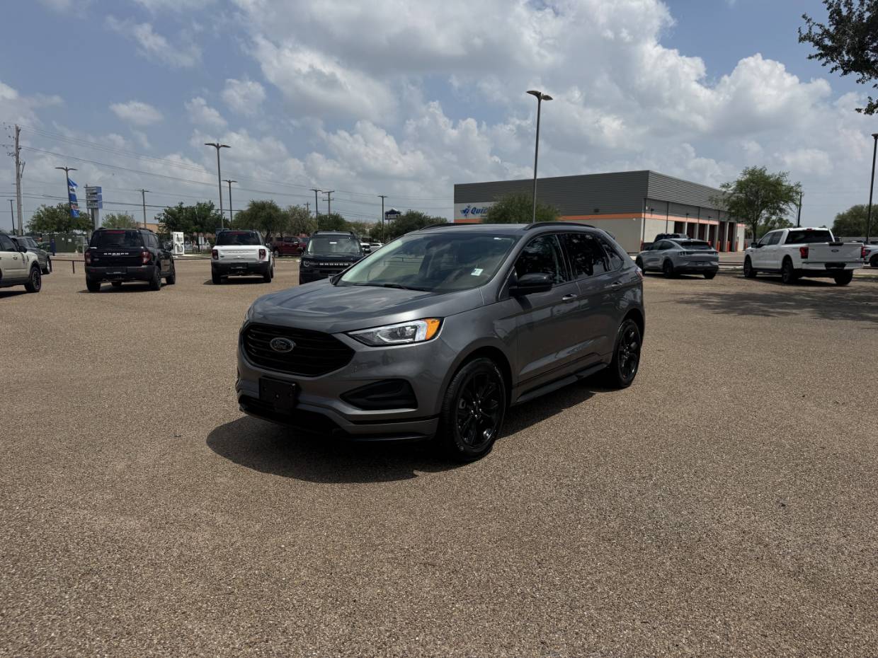2024 Ford Edge SE AWD's photo