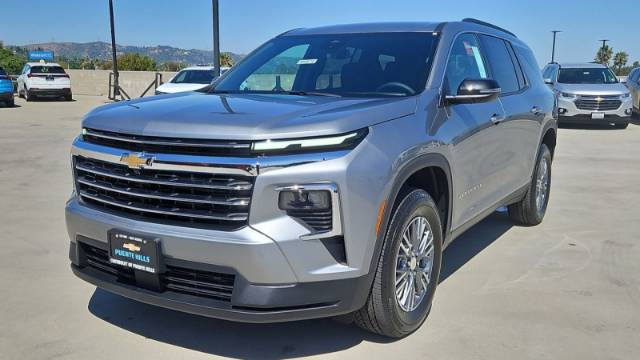 2026 Chevrolet Traverse FWD LT