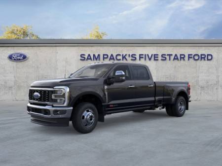 2026 Ford Super Duty F-350 DRW LARIAT