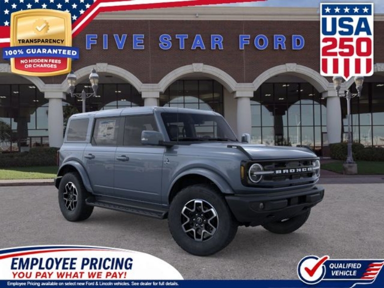 2025 Ford Bronco Outer Banks