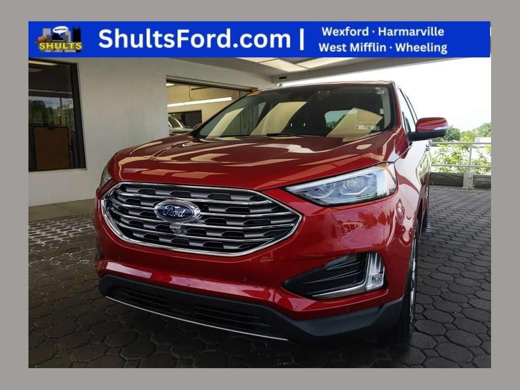2023 Ford Edge Titanium AWD's photo