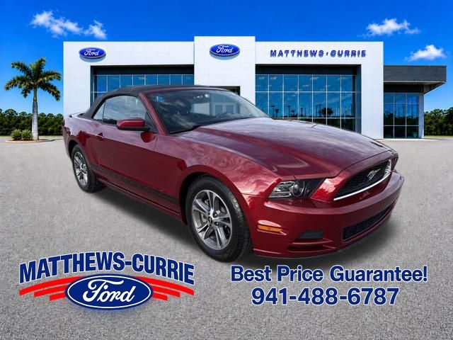 2014 Ford Mustang V6 Premium's photo