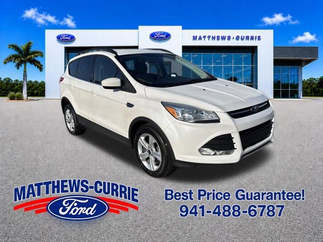 2016 Ford Escape SE's photo