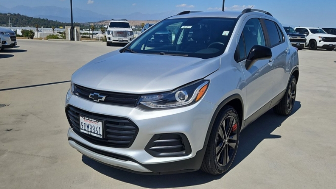 2022 Chevrolet Trax LT's photo