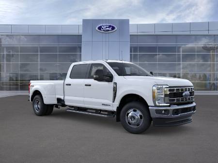 2026 Ford Super Duty F-350 DRW XLT