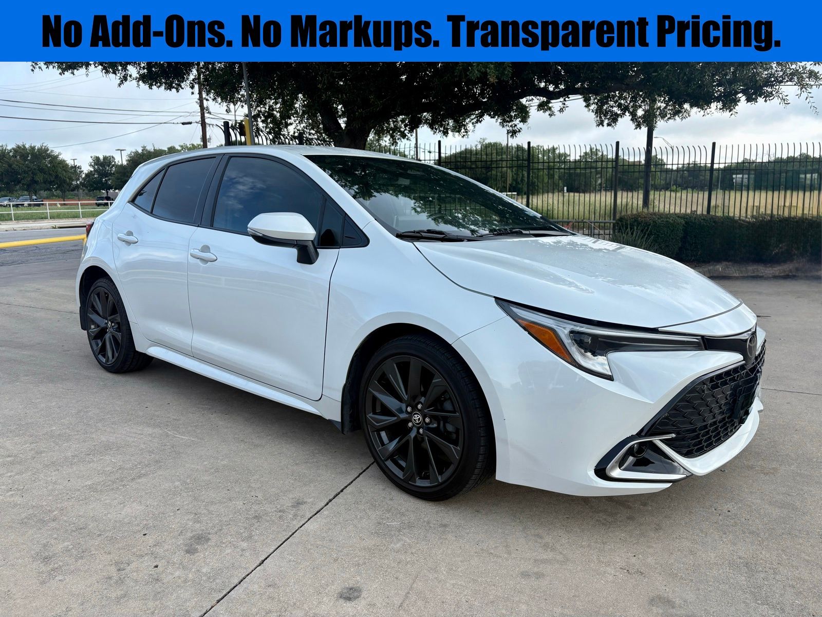 2024 Toyota Corolla XSE CVT's photo