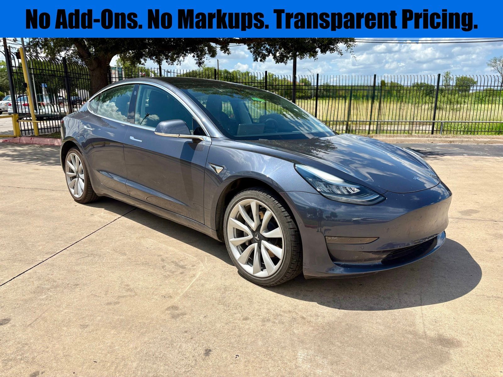 2020 Tesla Model 3 Standard Range Plus's photo
