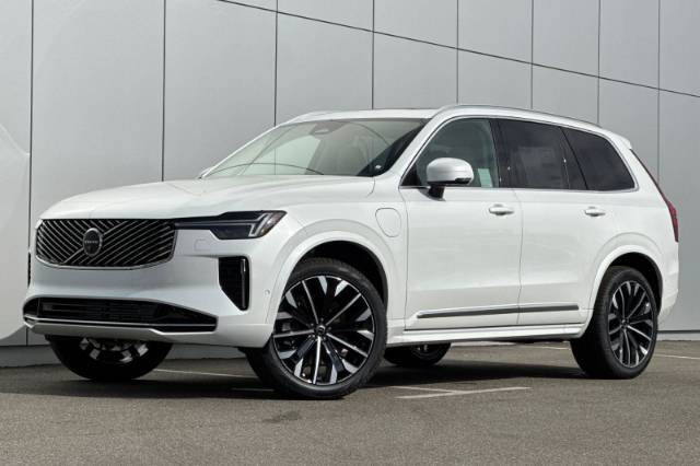 2026 Volvo XC90 Plug-In Hybrid T8 Ultra